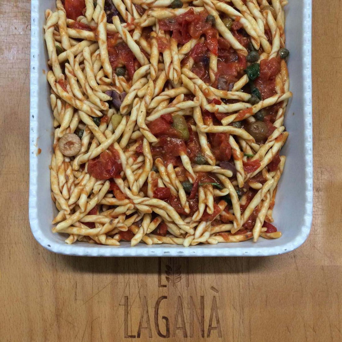 Strozzapreti alla Puttanesca