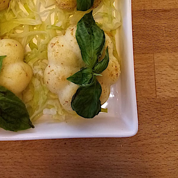 Sformato di patate con pesto di basilico